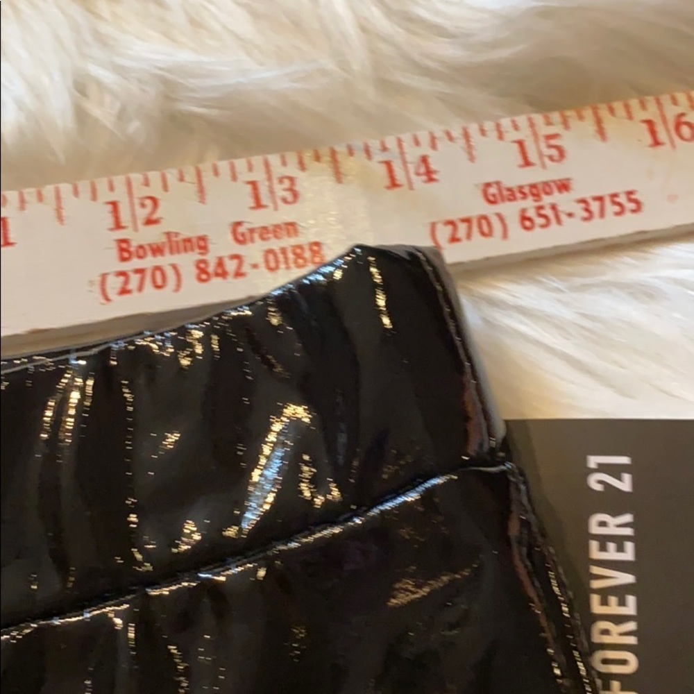 New with tags forever 21 short’s - Picture 3 of 7